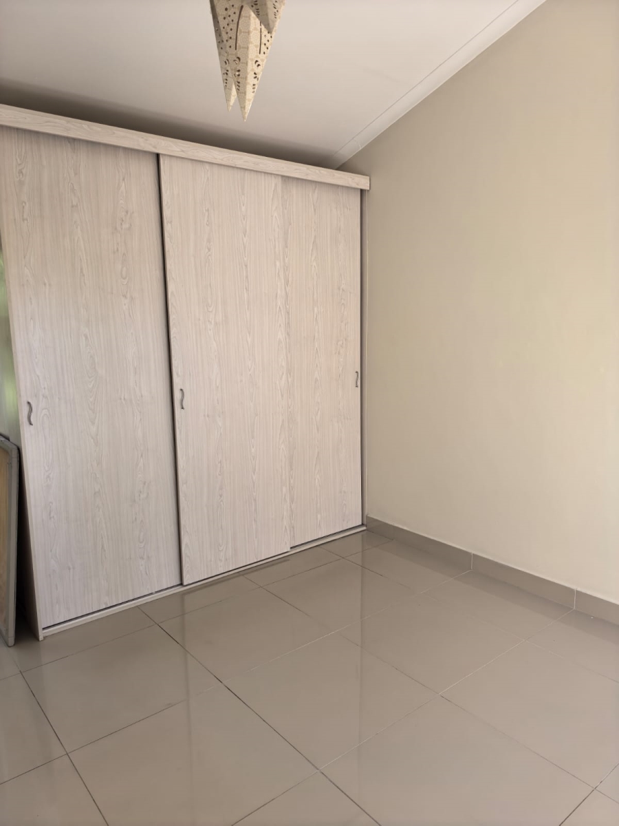 To Let 4 Bedroom Property for Rent in Steynsrust Western Cape